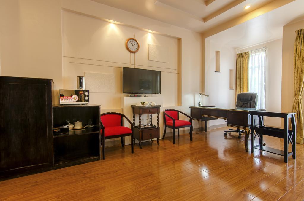 Vien Dong Hotel 2 Хошимін Екстер'єр фото