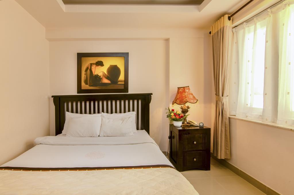 Vien Dong Hotel 2 Хошимін Екстер'єр фото